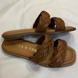 NWOT Chelsea & Violet Tarinne Brown Leather Double Braid Strap Sandals Size 6.5